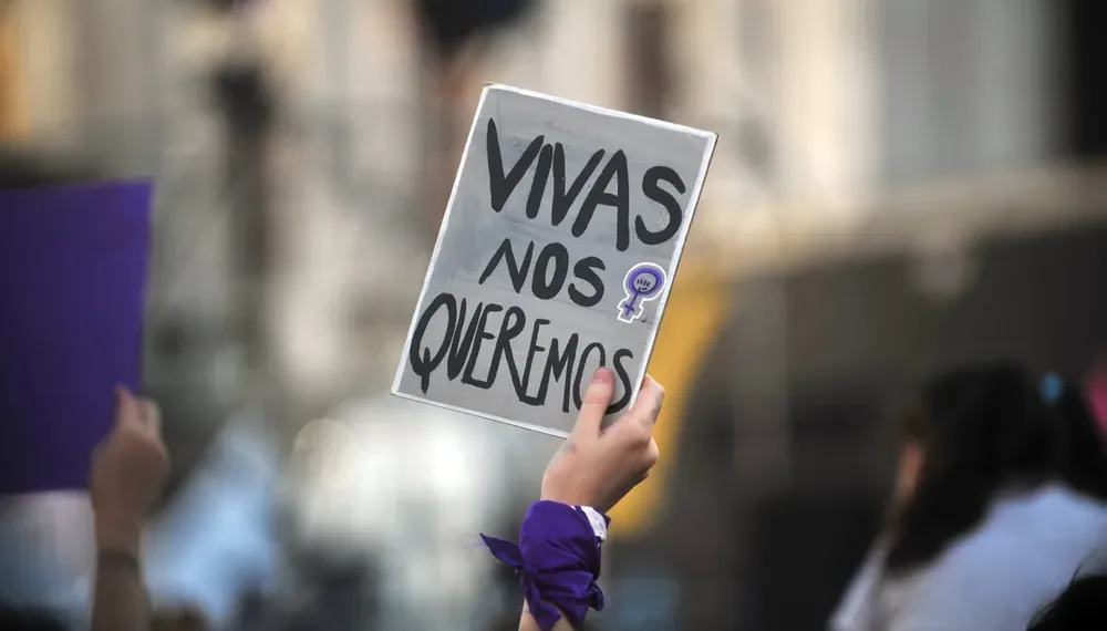 Violencia de género: 146.000 causas y 78 femicidios en 2025