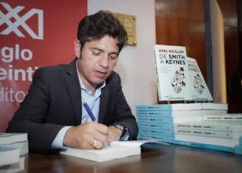 Kicillof: «No podemos ser tibios ni limitados»