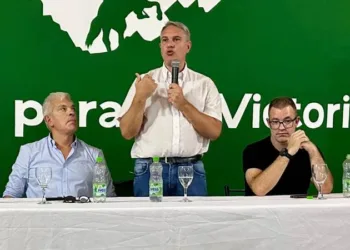 El peronismo selló su unidad en Chacabuco con un multitudinario plenario militante