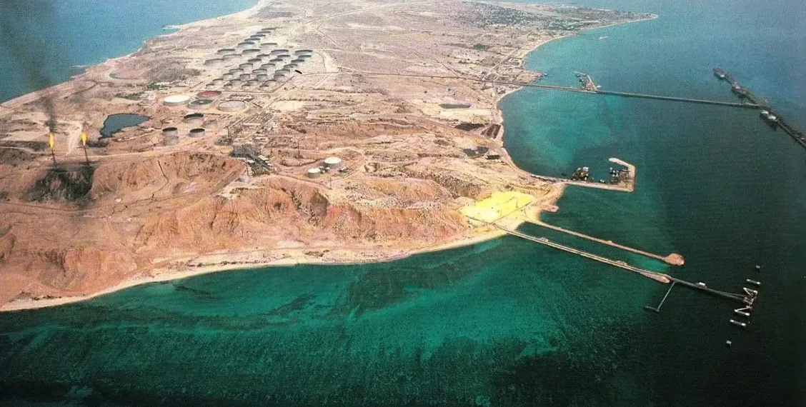 Estados Unidos podría ocupar la isla de Kharg “en cualquier momento”