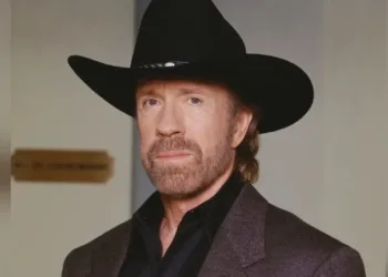 Murió Chuck Norris a los 86 años tras ser internado en Hawái