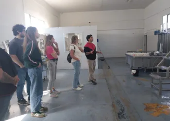 Alberti: la UNLP instalará un laboratorio de avanzada en la Escuela Agraria