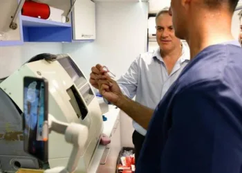 Entrega de anteojos y controles gratuitos en Cucha Cucha