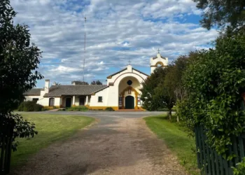 General Viamonte: fe, cultura y miniturismo