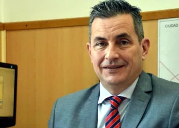 Licencias policiales: Ochoaizpuro se opone a que la Justicia actúe de oficio