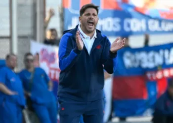 Damián Ayude dejó de ser el técnico de San Lorenzo