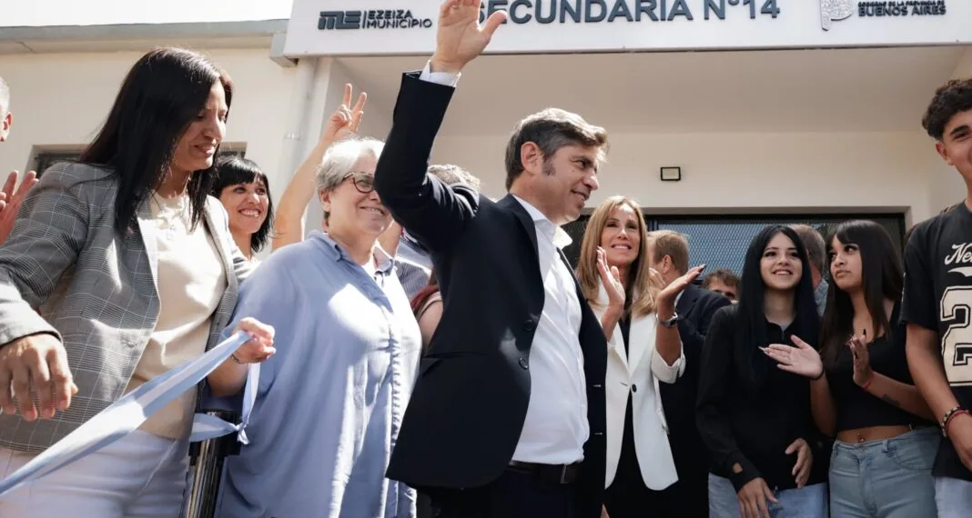 Kicillof inauguró seis edificios escolares en Ezeiza: “Es un día histórico”