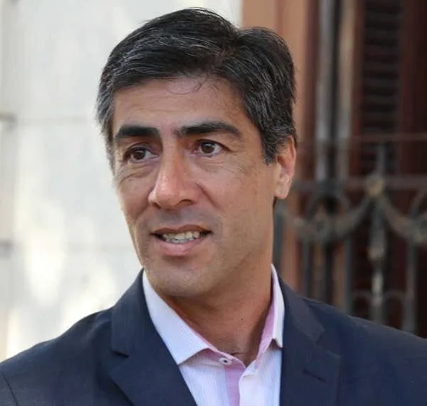 Interna PJ en Junín: «Está en juego la identidad del peronismo», analizó Farías