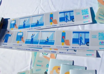 Implementan un sistema de pictogramas en los colectivos