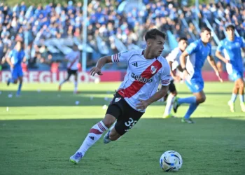 River le ganó a Estudiantes de Río Cuarto por 2-0 y trepó a la punta de la zona B del Torneo Apertura 2026