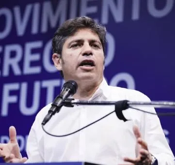 Kicillof le respondió a Milei: “Me parece lamentable, él defendía a los buitres”