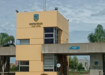 Denunciaron robos en dos viviendas de un barrio privado