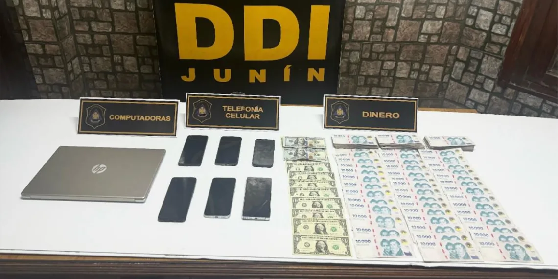 Tres colombianos aprehendidos por hurto con inhibidores de señal