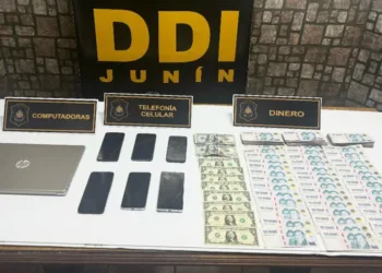 Tres colombianos aprehendidos por hurto con inhibidores de señal