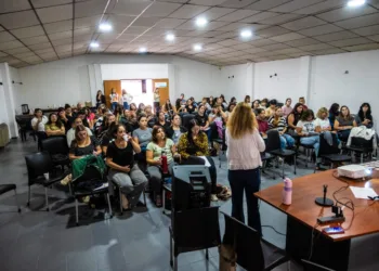 Capacitación a personal de los jardines maternales municipales