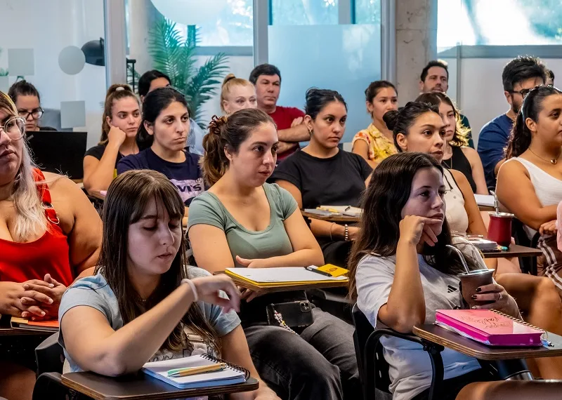 Junín potencia la economía del conocimiento con el inicio de nuevos cursos en su escuela municipal