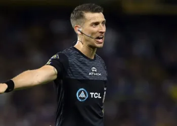 Sarmiento vs. Tigre: el árbitro será Sebastián Zunino