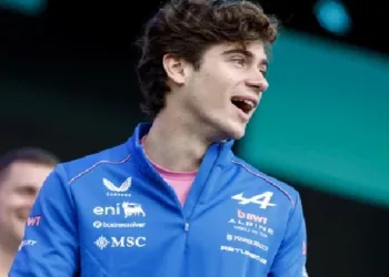 Colapinto, listo para hacer vibrar a la Argentina: los detalles de su exhibición en Buenos Aires