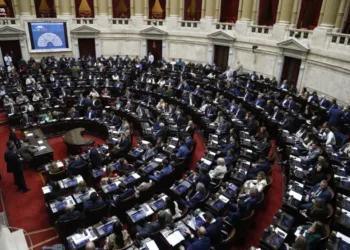 Ley de Glaciares: La Libertad Avanza y aliados  convirtieron en ley la reforma de forma contundente