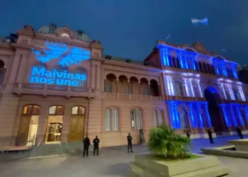 Milei sigue achicando el Estado, según los últimos números del INDEC