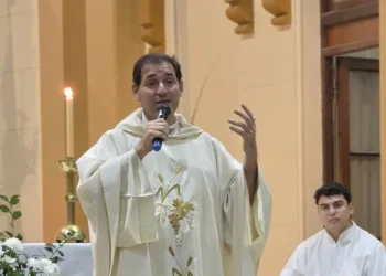 «Renovados en tu Pascua, somos vasijas de paz y bien»