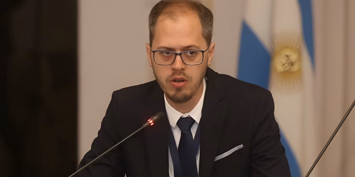 El Gobierno formalizó la designación de Matías Álvarez como nuevo presidente de la UIF