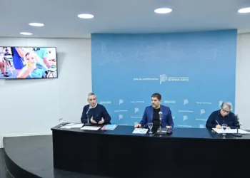 El frente «anti-Milei» vuelve a generar ruido entre el kicillofismo y La Cámpora