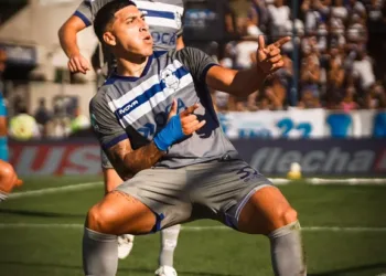 Gimnasia se hizo fuerte en el Bosque: venció por la mínima a Estudiantes de Río Cuarto