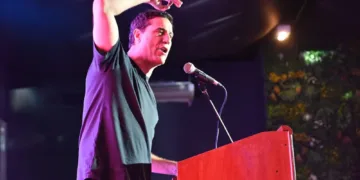 Abad llamó a «poner de pie a la provincia de Buenos Aires»