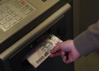 Oficializan la suba de 2,9% para las jubilaciones y AUH: cuánto cobran en abril