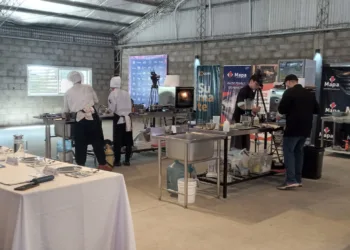 Ronda clasificatoria del Torneo Federal de Chefs de FEHGRA en el Festival Pampa