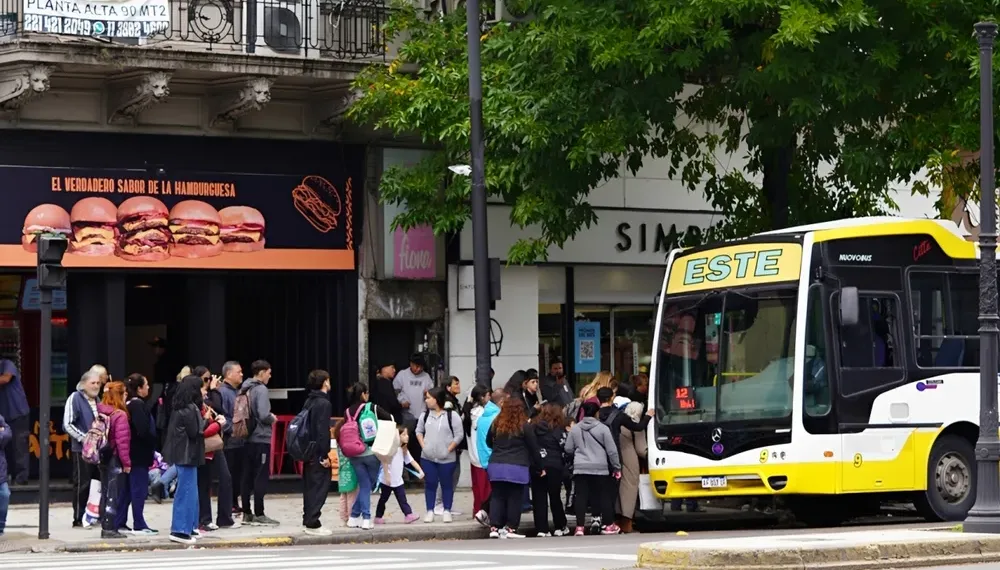 Transporte en AMBA: las empresas se declaran en emergencia y podrían volver a reducir servicios