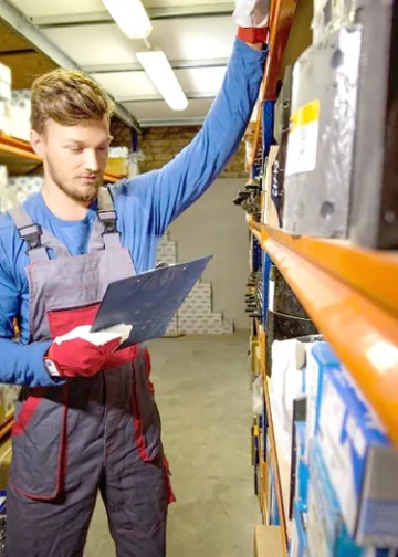 Se celebra hoy el Día del Repuestero