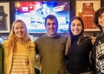 Charla para jóvenes sobre planificación financiera