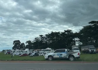 Protesta de camioneros en el cruce de las rutas 188 y 65