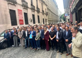 Intendentes marchan a Capital Humano por fondos para la asistencia alimentaria