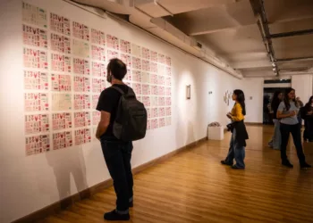 Se inauguró la muestra “Un boleto a casa” en el MACA