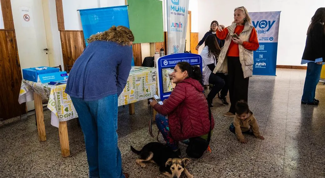 “La Muni en tu Barrio” llegó a Emilio Mitre