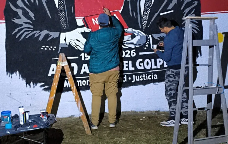 Alberdi inauguró un mural “Nunca Más” en el Parque Alfonsín
