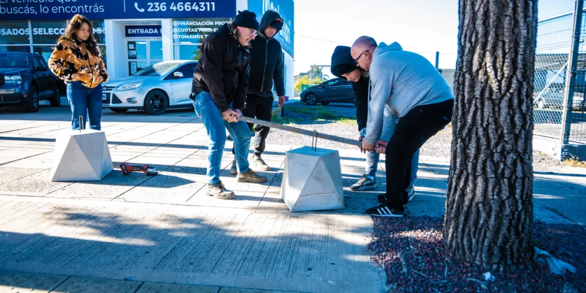Refuerzan la infraestructura urbana en paradas de colectivo