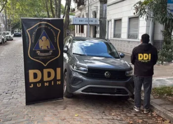 Un hombre fue aprehendido por circular con patentes apócrifas