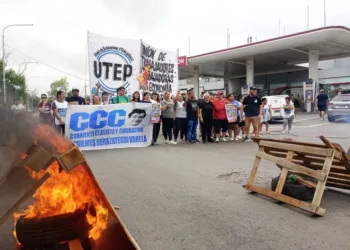 Cortes y movilizaciones para reclamar contra el fin del programa Volver al Trabajo