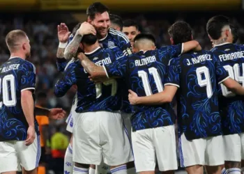 Argentina cayó al tercer puesto del ranking FIFA previo al Mundial 2026