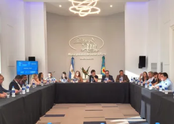 López: “El trabajo en conjunto es clave para sostener el sistema de salud en la Región”