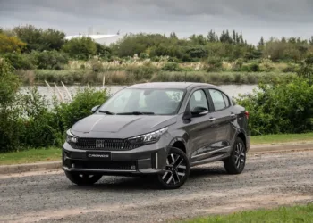 Solo dos de los 10 autos 0km más baratos que se venden en Argentina se producen en el país
