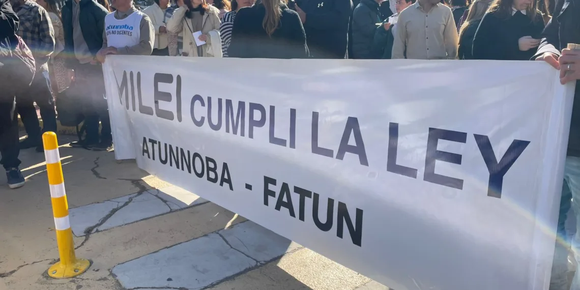 Unnoba: masivo reclamo en favor  de la universidad pública