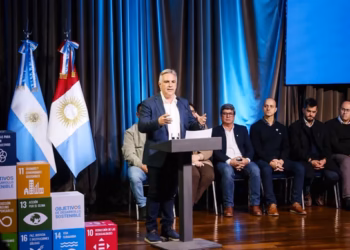 Llaryora: “Rechazamos la quita de subsidios al gas en Córdoba“