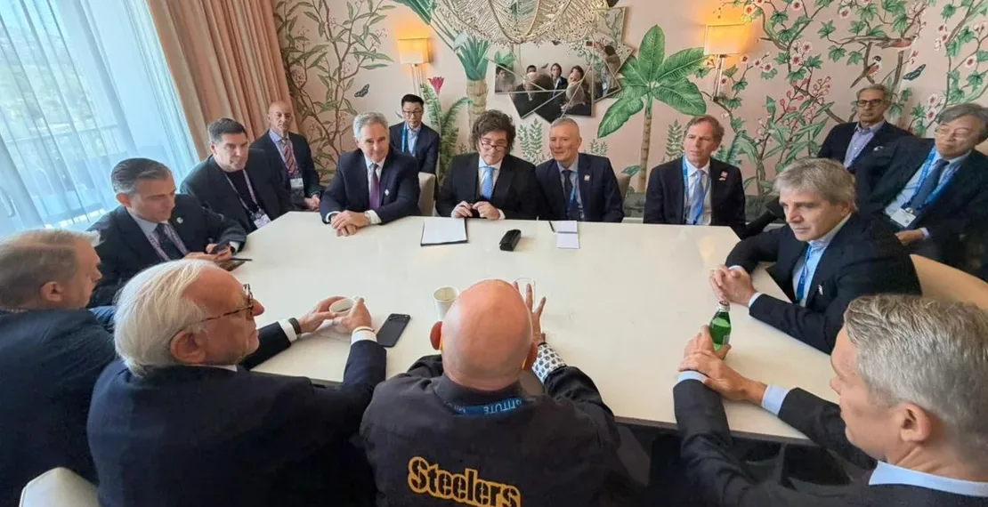 Milei se reunió con grandes inversores en Los Ángeles para potenciar la llegada de capitales