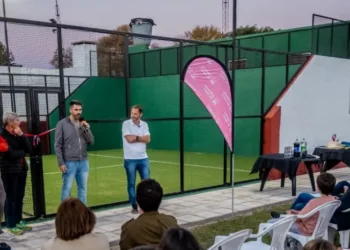 Independiente inauguró sus nuevas canchas de pádel