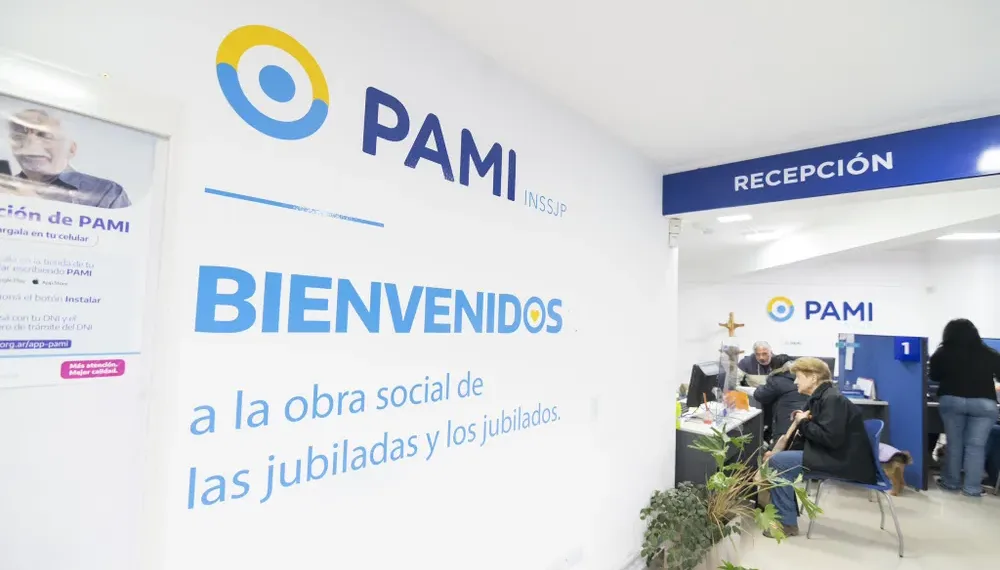 Un informe oficial revela que el envío de fondos al PAMI cayó 54% en el primer cuatrimestre